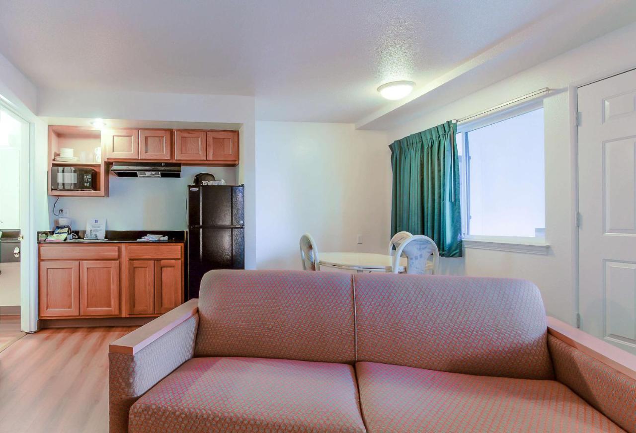 Motel 6-Coos Bay, Or Exterior photo